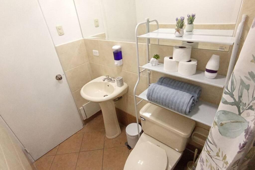 Centric Apartments In Miraflores • Key Locations • リマ エクステリア 写真